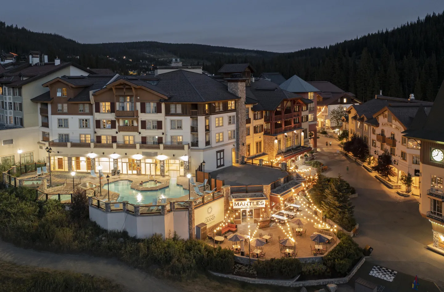 Dusk exterior view of the hotel